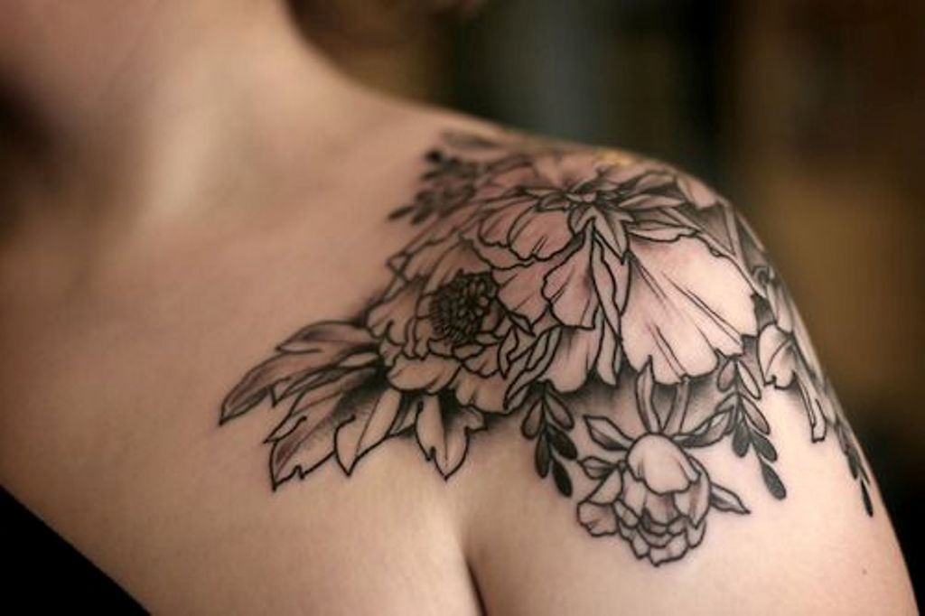 Floral Shoulder Tattoo Designs for Women - wide 1