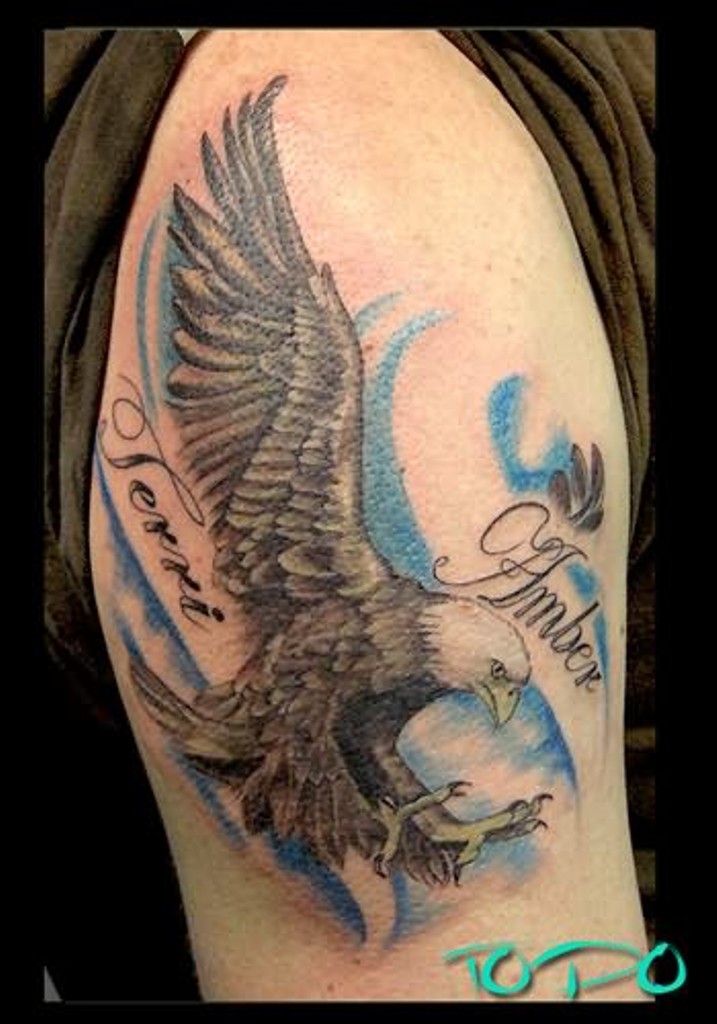 73 Wonderful Eagle Shoulder Tattoos