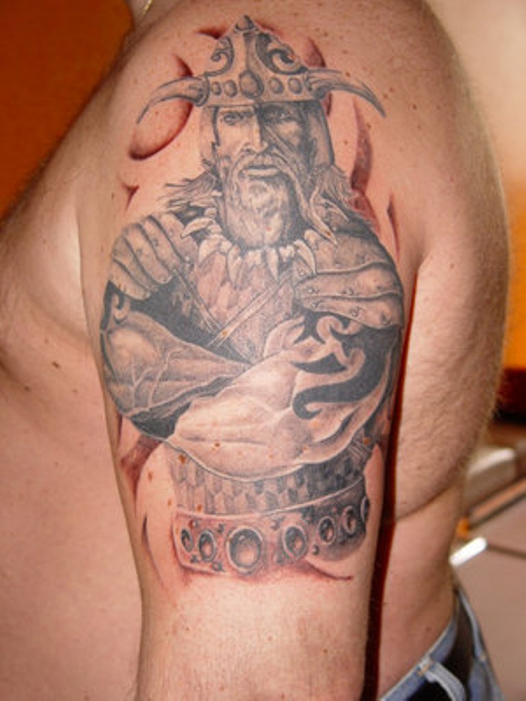 55 Stylish Viking Shoulder Tattoos