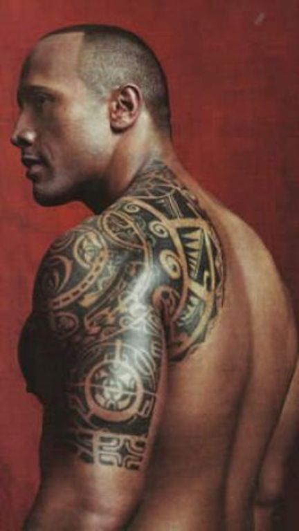 Amazing Celtic Shoulder Tattoo