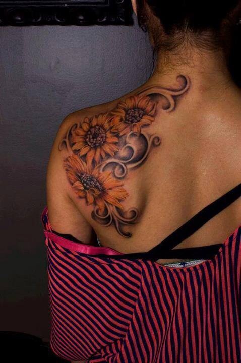 Amazing Flower Shoulder Design Tattoo
