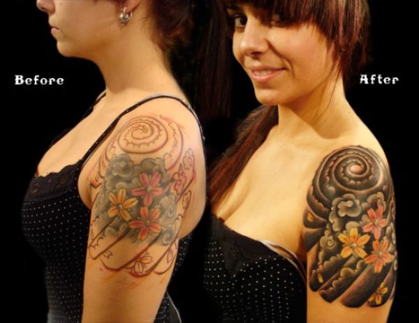 Amazing Flower Tattoo On Left Shoulder