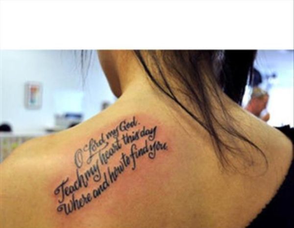 Amazing Lettering Tattoo On Shoulder