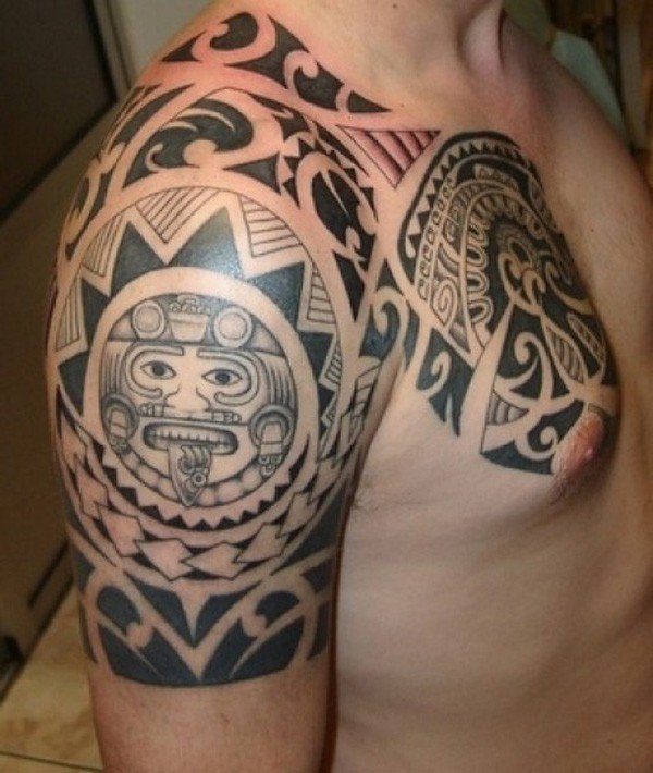Amazing Maori Tattoo Design On Right Shoulder