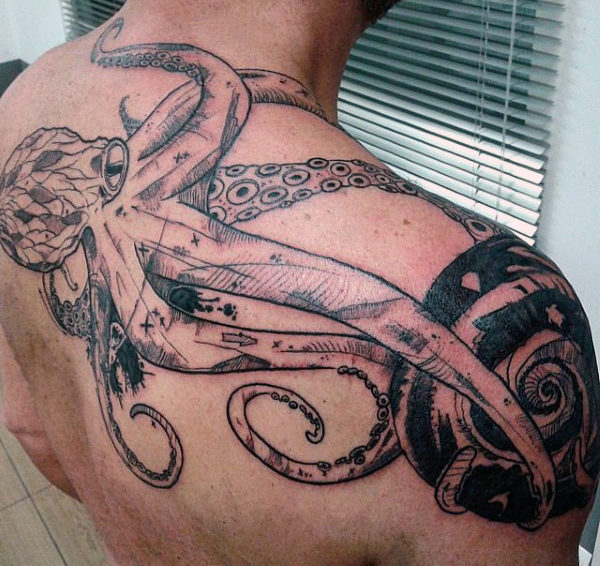 Amazing Octopus Tattoo On Back Shoulder