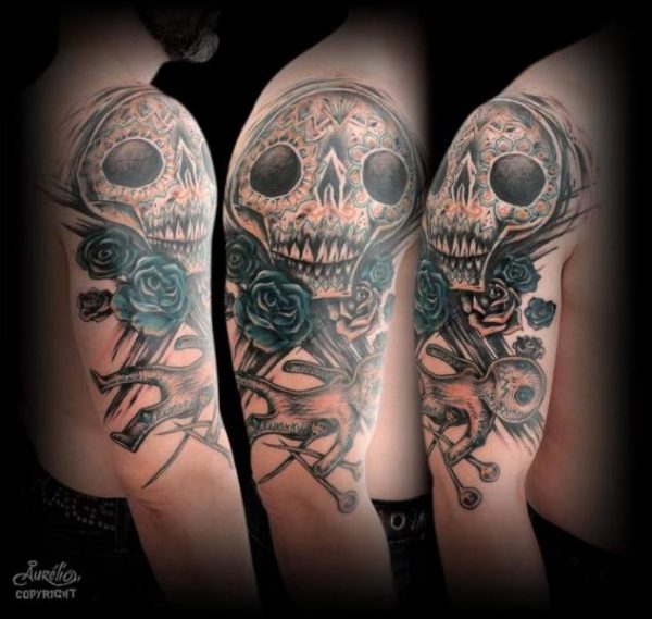 Amazing Shoulder Skull Tattoo