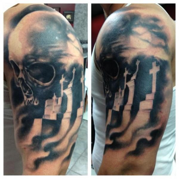 Attractive Skull Tattoo