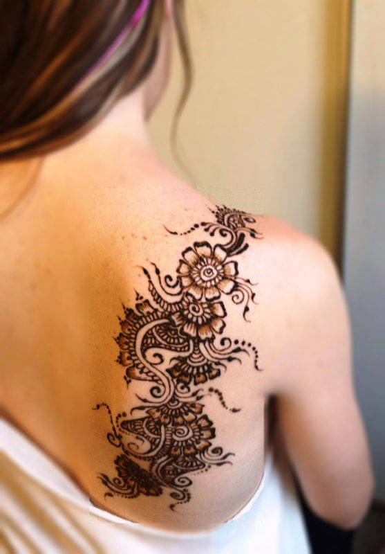 Awesome Henna Designer Tattoo
