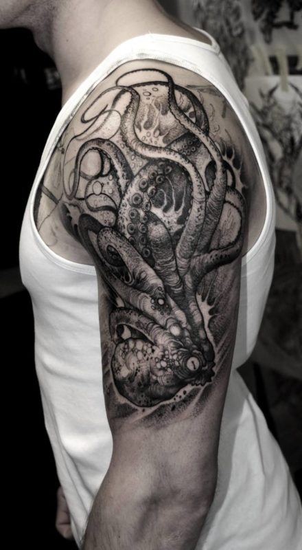 Balck Kraken Tattoo On Left Shoulder