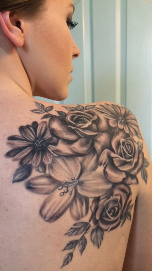 65 Beautiful Shoulder Blade Tattoos Shoulder Tattoos