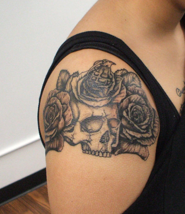 Black Grey Skull Tattoo