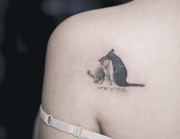 Cat Shoulder Blade Tattoo