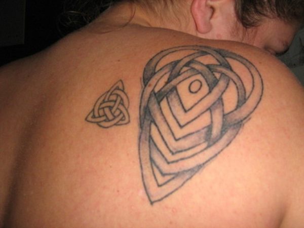 Celtic Knot Tattoo On Shoulder Back
