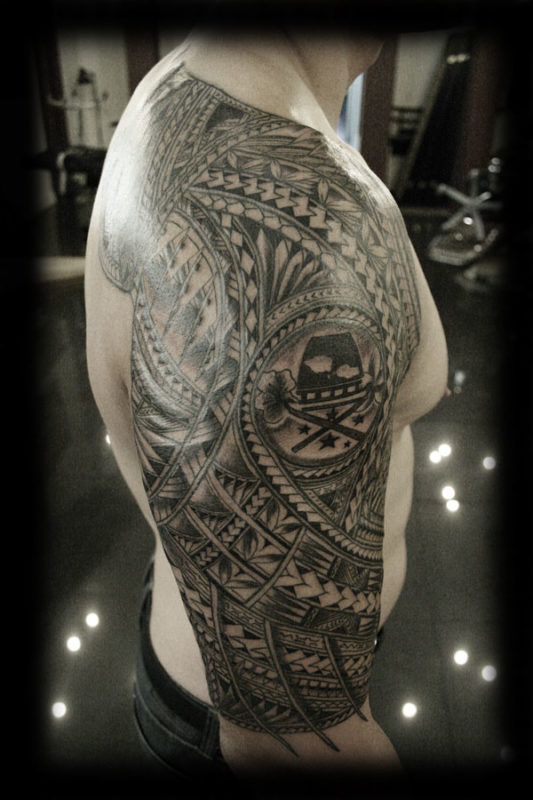 Celtic Shoulder Half Sleeves Tattoo Design