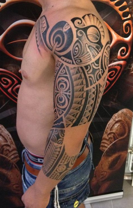 Celtic Sleeve Shoulder Tattoo Design