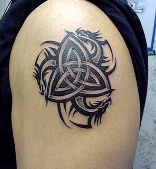Celtic Trinity Tattoo On Shoulder