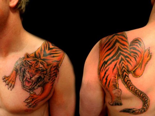 Climbing Tiger Tattoo
