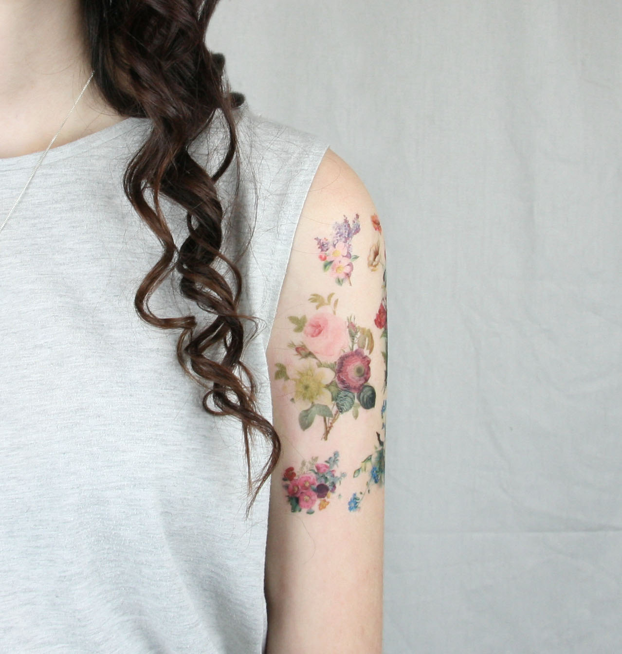 51 Marvelous Vintage Shoulder Flower Tattoos - Shoulder Tattoos