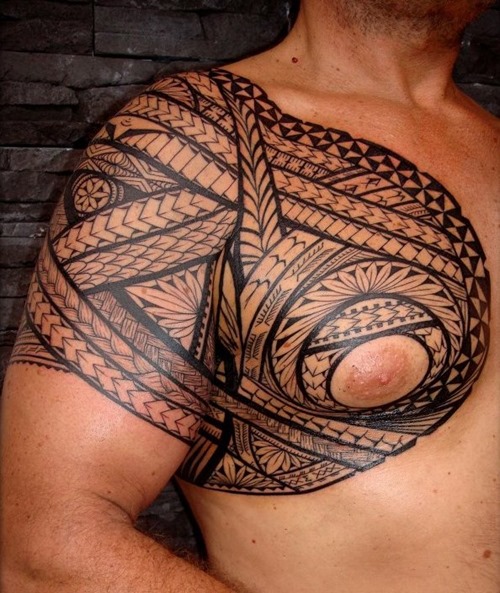 Cool Maori Shoulder Tattoo