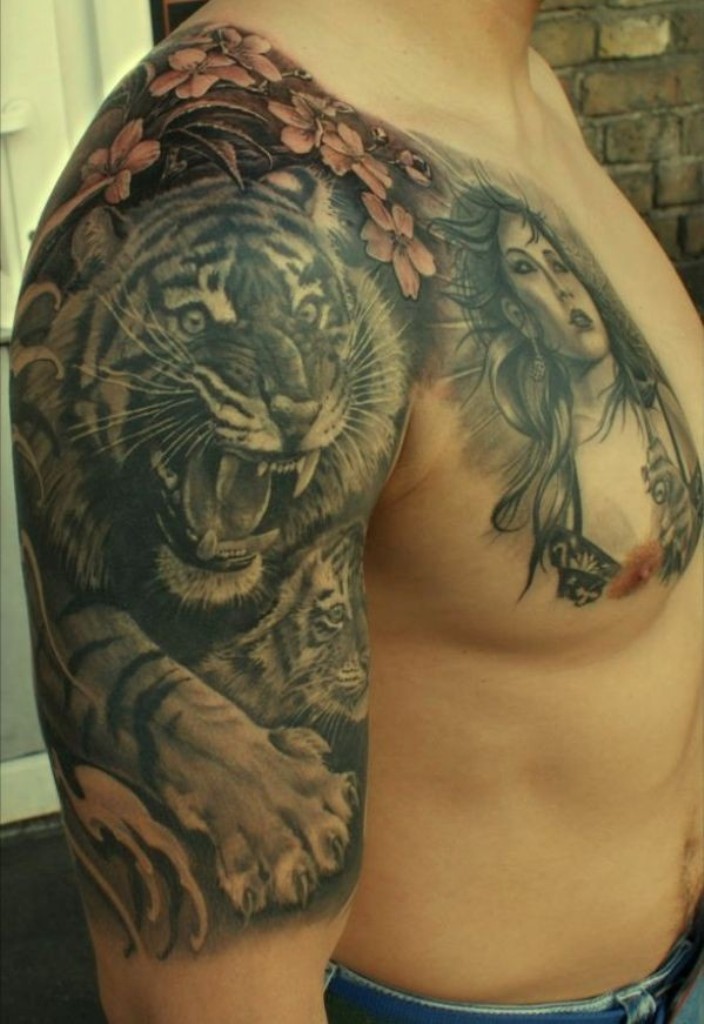 53 Outstanding Tiger Shoulder Tattoos.