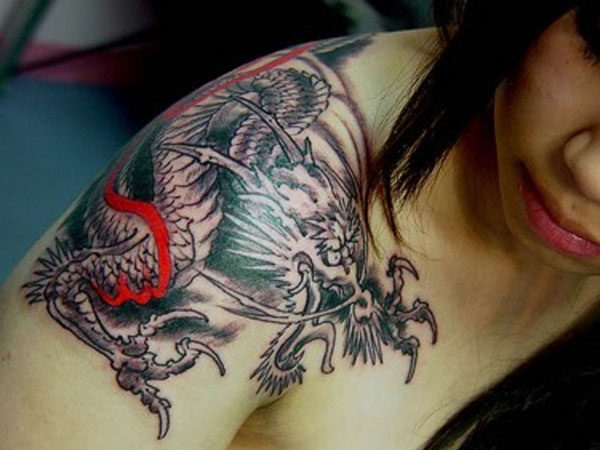 Dragon Shoulder Blade Tattoo Design