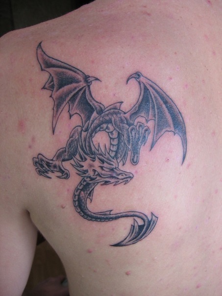 Dragon Shoulder Blade Tattoo On Shoulder