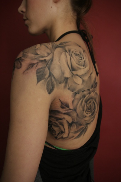 Grey Roses Shoulder Tattoo Design