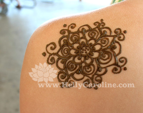 Henna Flower Tattoo !