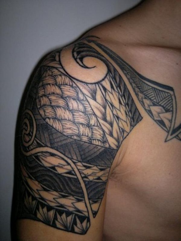 Impressive Samoan Shoulder Tattoo For Men