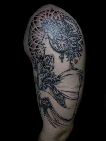 Lady Lace Shoulder Tattoo