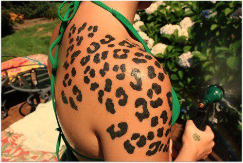 Leopard Spots Tattoo On Right Shoulder
