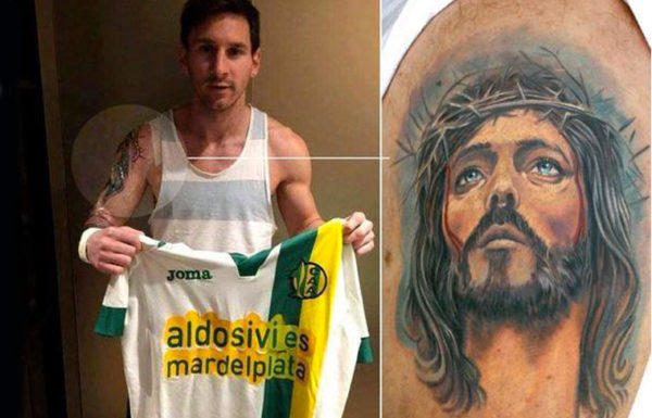 Lionel Messi Showing Jesus Tattoo