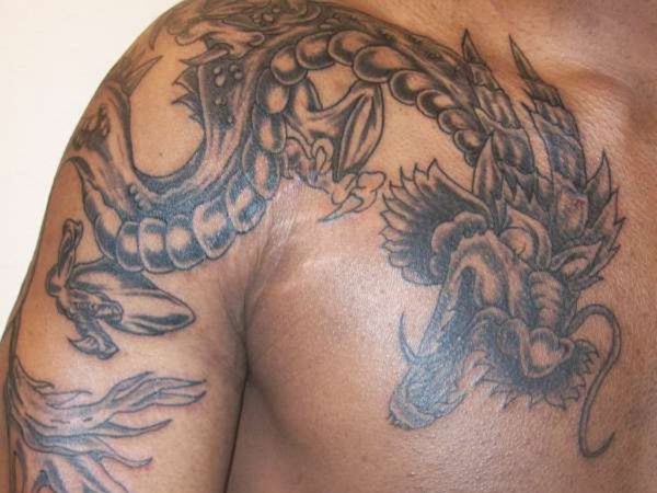Lovely Black Dragon Shoulder Tattoo