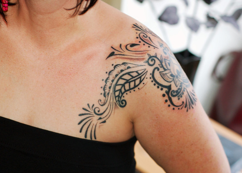 Lovely Designer Shoulder Joint Tattoo