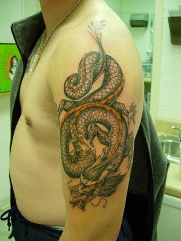 Lovely Dragon Tattoo On Shoulder