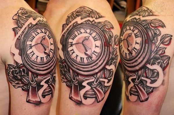 Lovely Shoulder Clock Tattoo Design