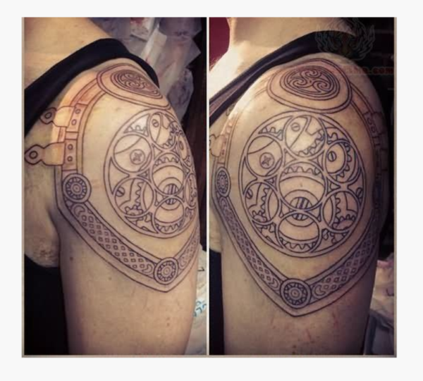 Nice Celtic Tribal Shoulder Tattoo Design