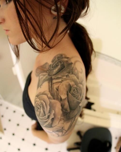 Nice Grey Shoulder Tattoo