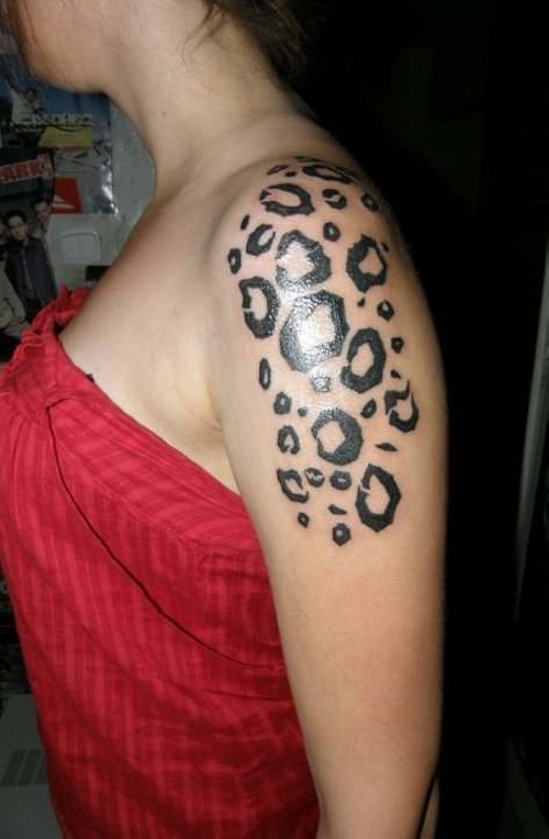 Nice Leopard Tattoo On Left Shoulder