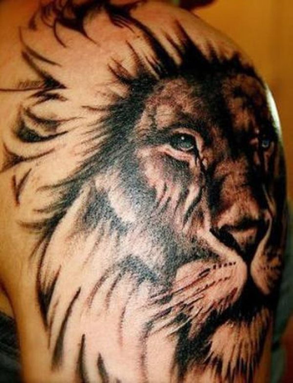 Nice Shoulder Lion Tattoo