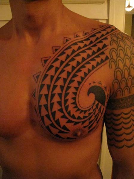 Outstanding Tribal Shoulder Tattoo