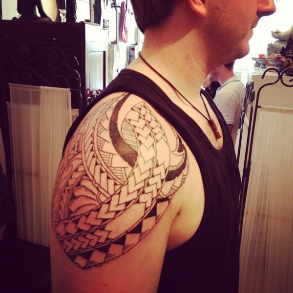 Polynesian Tribal Shoulder Tattoo