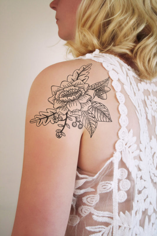 Simple Flower Vintage Tattoo Design