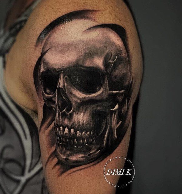 Skull Shoulder Tattoo