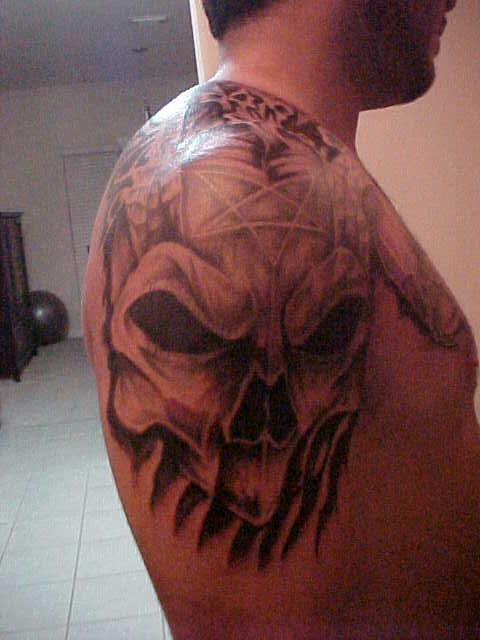 Skull Tattoo On Right Shoulder