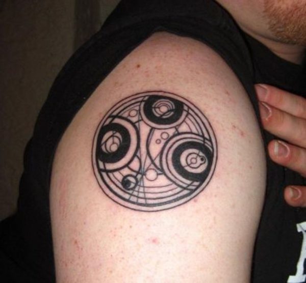 Small Celtic Shoulder Tattoo Design