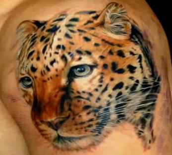 Stunning Tiger Tattoo On Left Shoulder