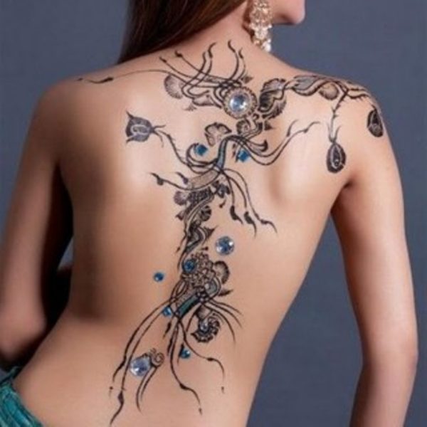 Stylish Shoulder Vine Tattoo