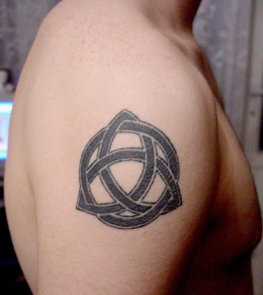 Sweet Celtic Shoulder Tattoo Design