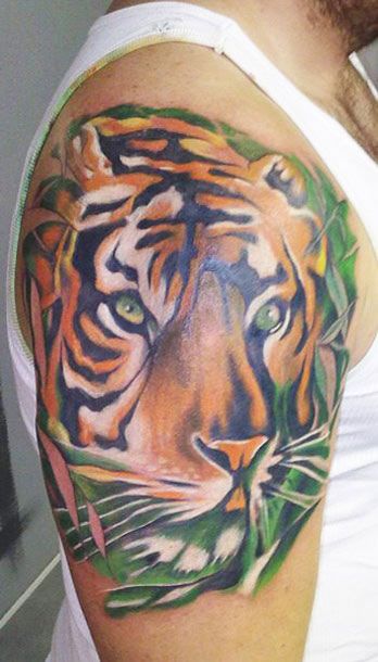 Tiger Shoulder Tattoo